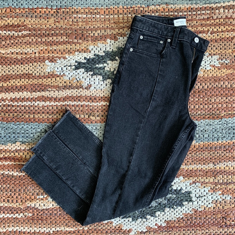 Abercrombie split hem jeans